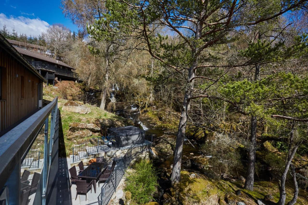 Loch Tay Highland Lodges And Glamping Park Morenish Экстерьер фото