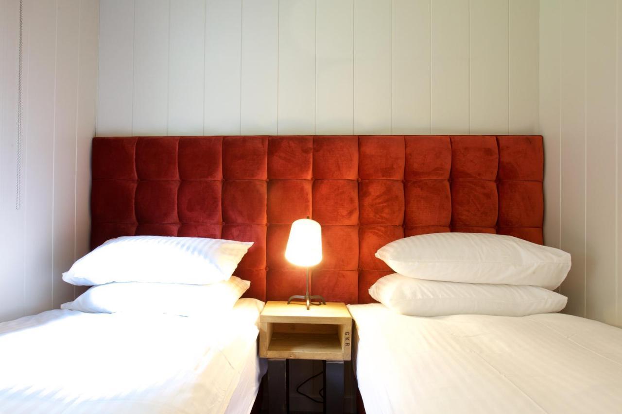 Loch Tay Highland Lodges And Glamping Park Morenish Экстерьер фото